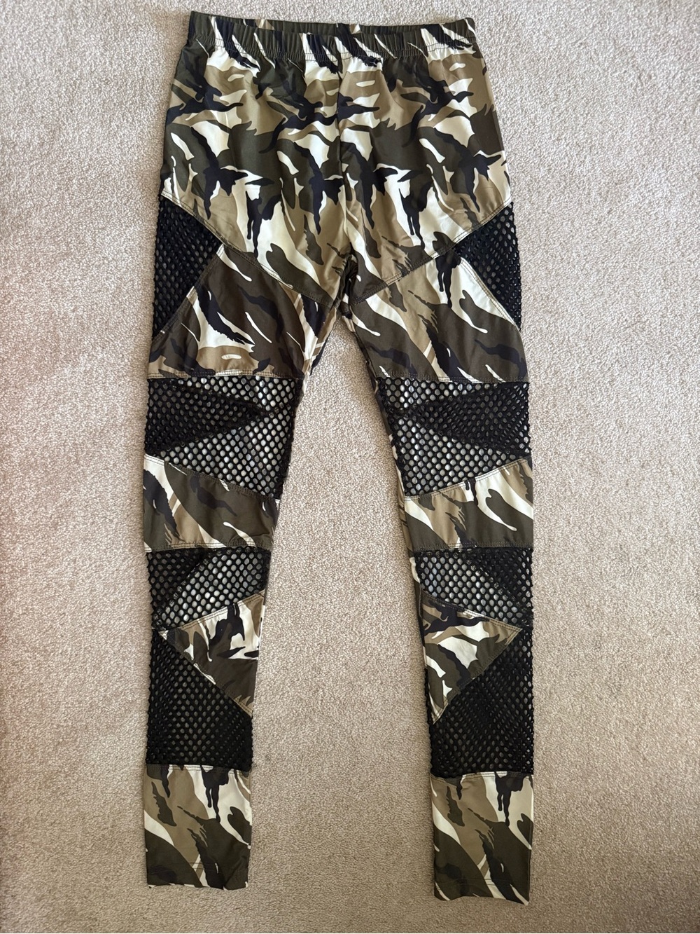 Camo Print Mesh-Panel Leggings - Olive Camo